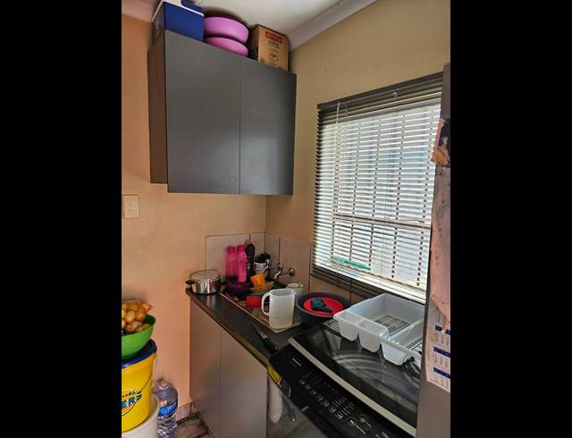 2 BEDROOM HOUSE FOR SALE IN CLAYVILLE